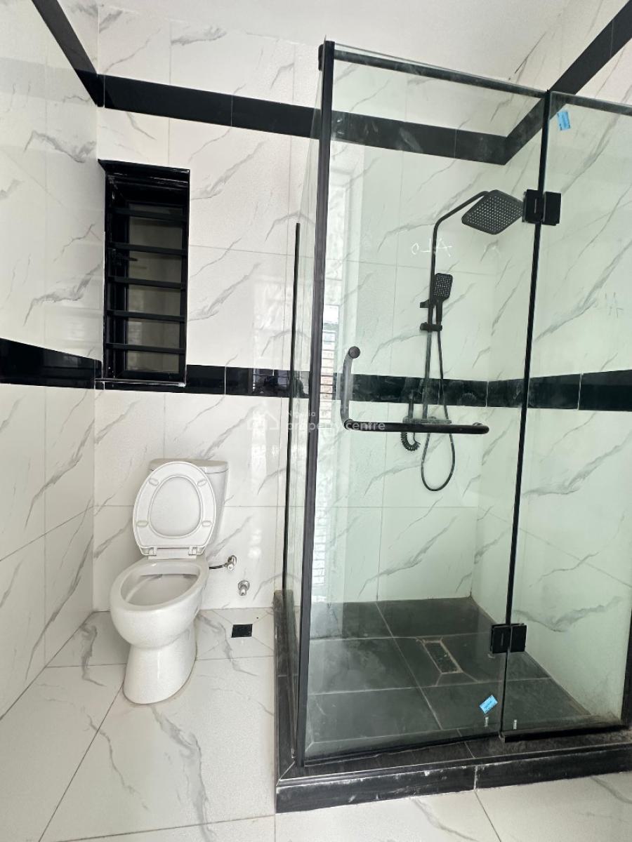 Well Finished 2 Bedroom Apartment, Off Freedom Way, Lekki Phase 1, Lekki, Lagos, Flat / Apartment for Sale