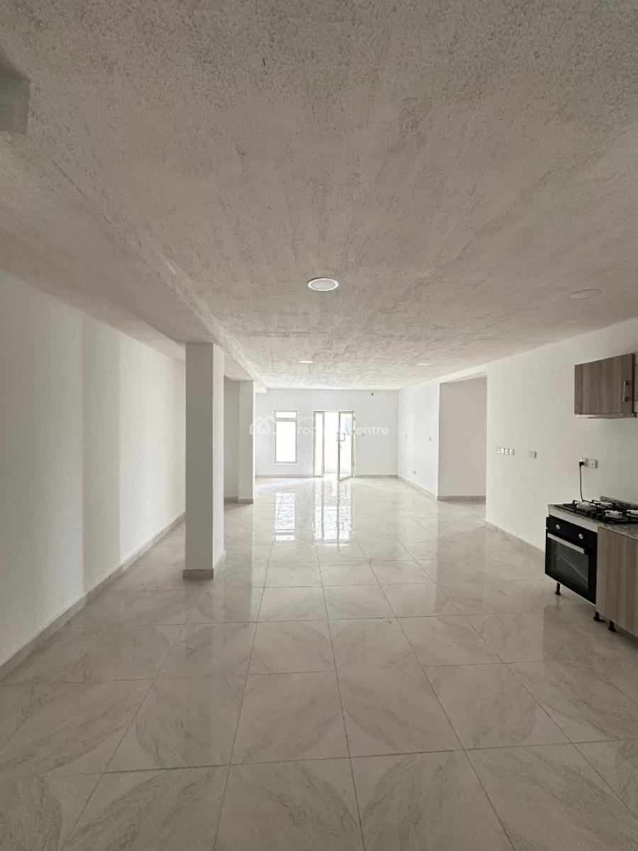 Spacious 2 Bedroom Apartment, Off Freedom Way, Lekki Phase 1, Lekki, Lagos, Flat / Apartment for Rent