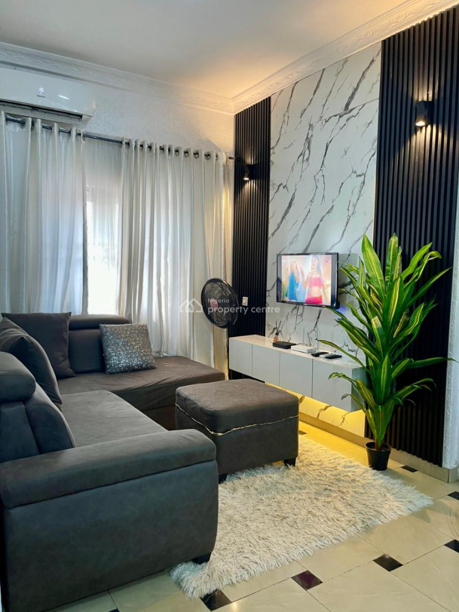 1 Bedroom Apartment, Ajao Estate, Isolo, Lagos, Mini Flat (room and Parlour) Short Let