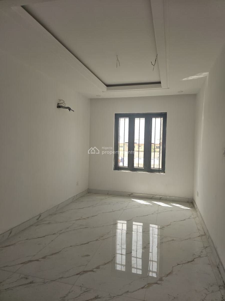 Sharp 2 Bedroom Apartment Upstairs, Therra Peace, Sangotedo, Ajah, Lagos, Flat / Apartment for Rent