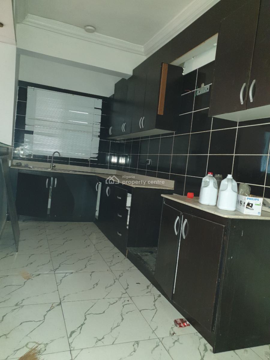 Spacious Service 2 Bedroom Flat, Salem, Ilasan, Lekki, Lagos, Flat / Apartment for Rent