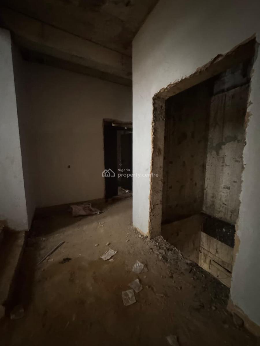 12 Units of 2 Bedroom Apartments, with Enough Parking Space and an Elevator, Ikate, Lekki, Lagos, Flat / Apartment for Sale