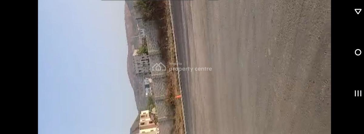 a Very Nice Plot of Land 2.72 Hectares, Katampe, Abuja, Residential Land for Sale