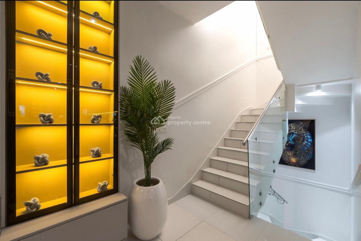 Twin Villa 2: Private 3-bedroom Triplex, Ikate, Lekki, Lagos, Terraced Duplex Short Let
