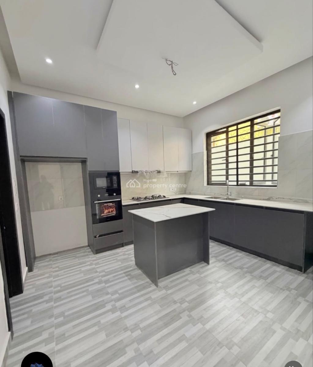 Spaciously Built 4 Bedroom Terrace Duplex with Bq, Adeniyi Jones, Ikeja, Lagos, Terraced Duplex for Sale