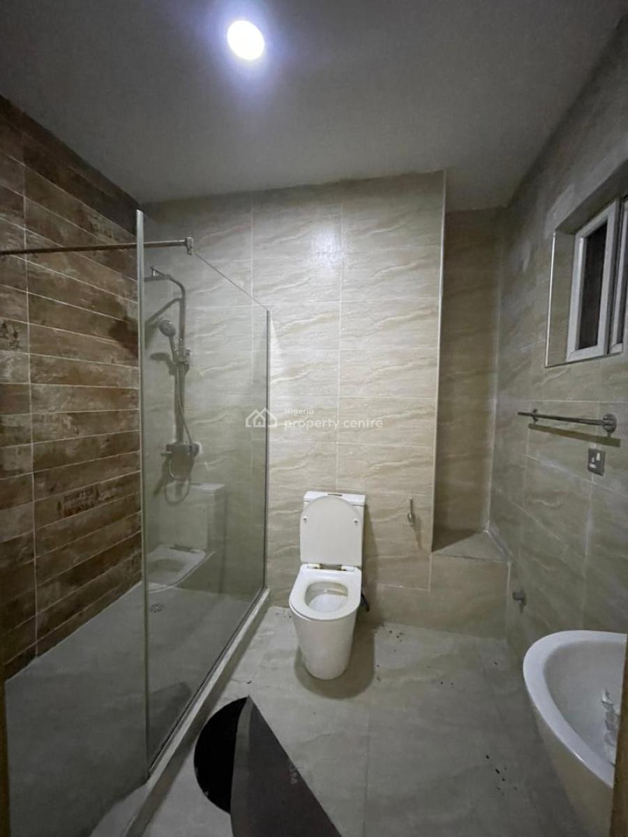 Well-designed 4-bedroom Semi-detached Home with Private Bq, Chevron, Lekki, Lagos, Semi-detached Duplex for Rent