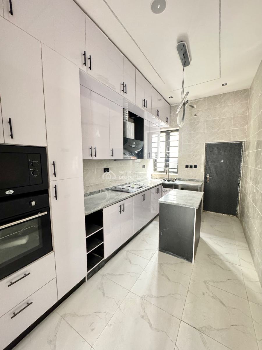 4 Bedroom Terrace Duplex (self Compound), Ikota, Lekki, Lagos, Terraced Duplex for Rent