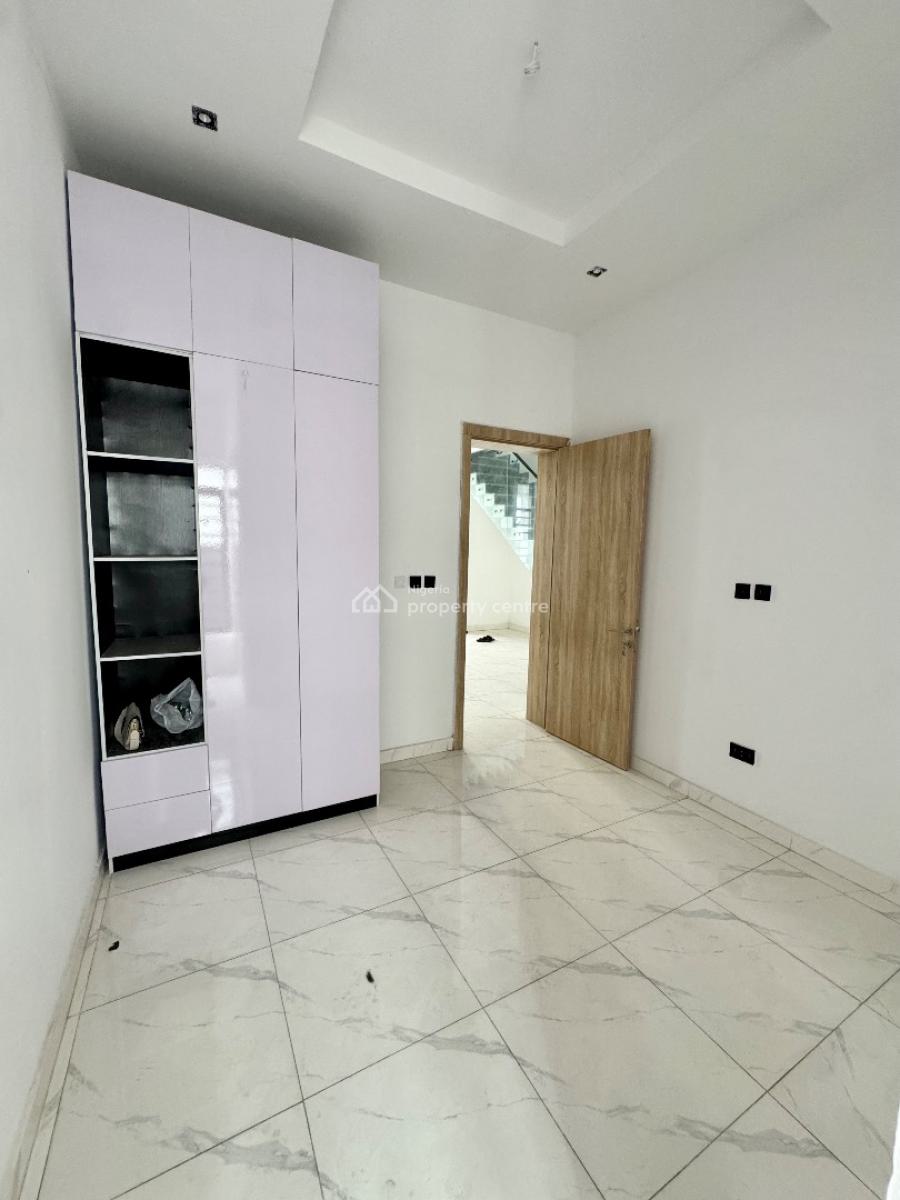 4 Bedroom Terrace Duplex (self Compound), Ikota, Lekki, Lagos, Terraced Duplex for Rent