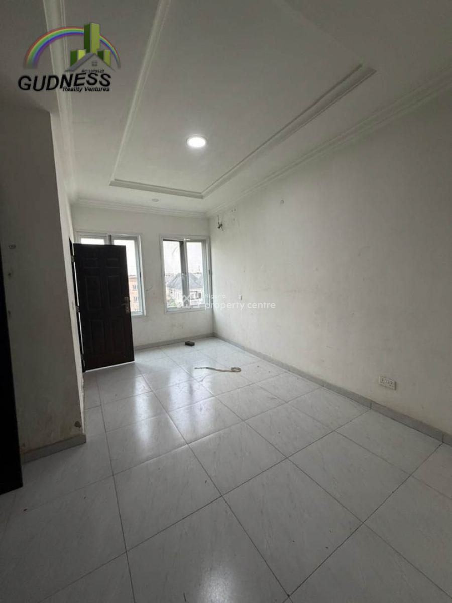 3 Bedroom Apartment, 2nd Toll Gate, Orchid Road, Lekki, Lagos, Flat / Apartment for Rent