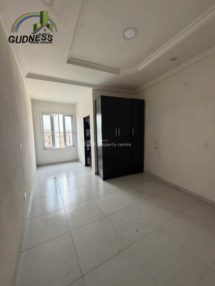 3 Bedroom Apartment, 2nd Toll Gate, Orchid Road, Lekki, Lagos, Flat / Apartment for Rent