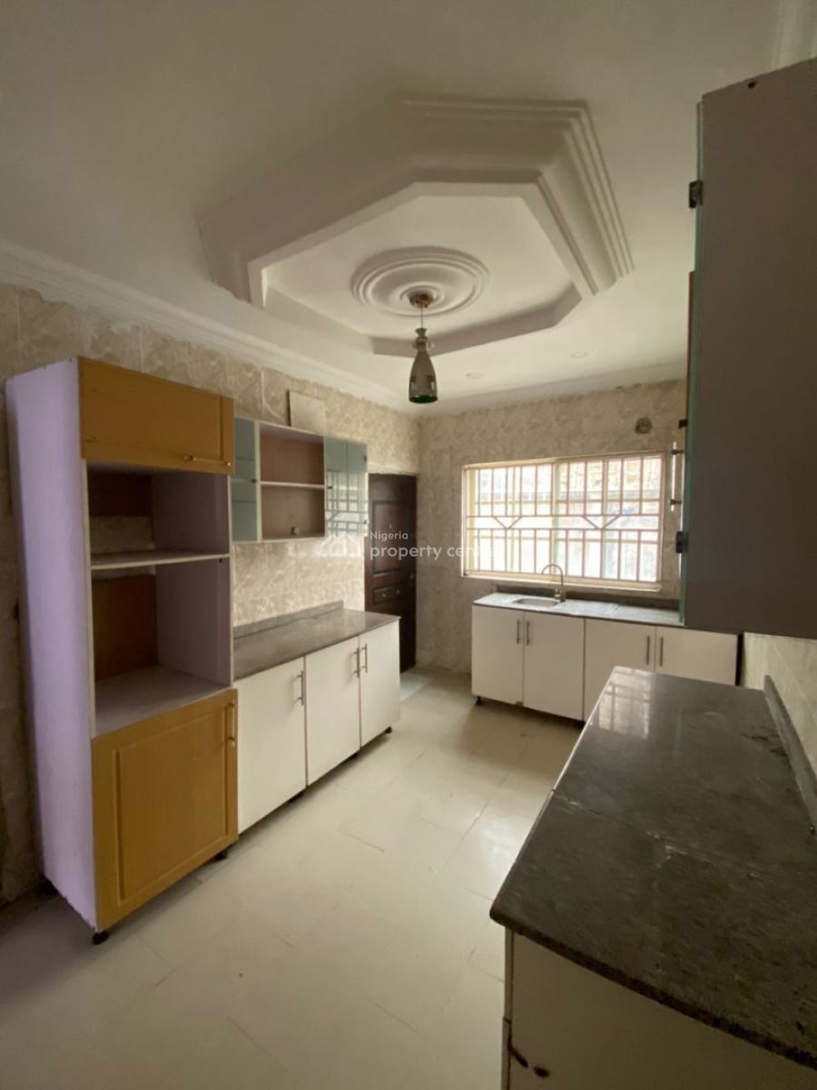 Executive 2 Bedrooms Luxury Apartment, Royal Palmwill Estate, Ajah, Lagos, Flat / Apartment for Rent