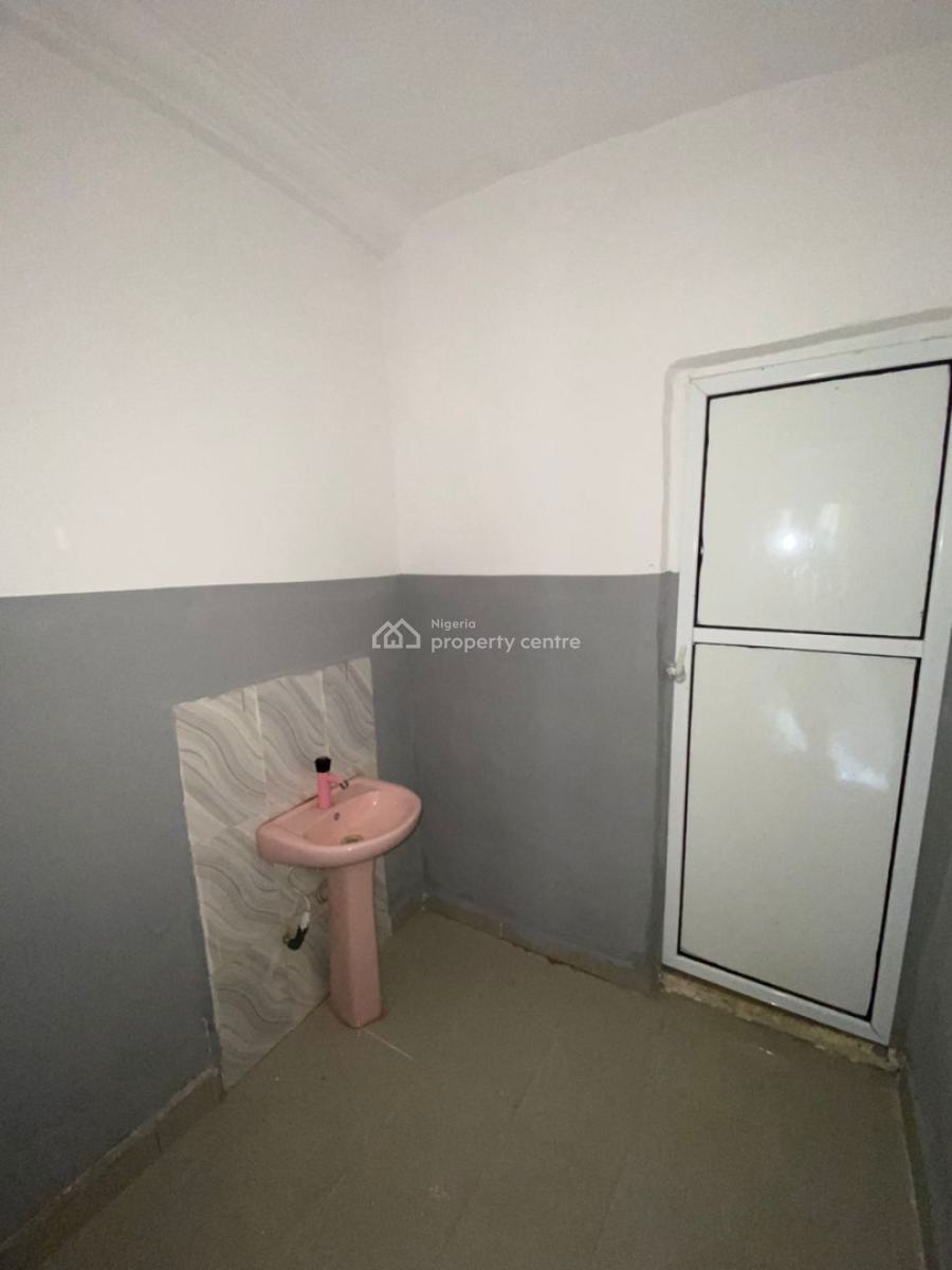 Executive 2 Bedrooms Luxury Apartment, Royal Palmwill Estate, Ajah, Lagos, Flat / Apartment for Rent