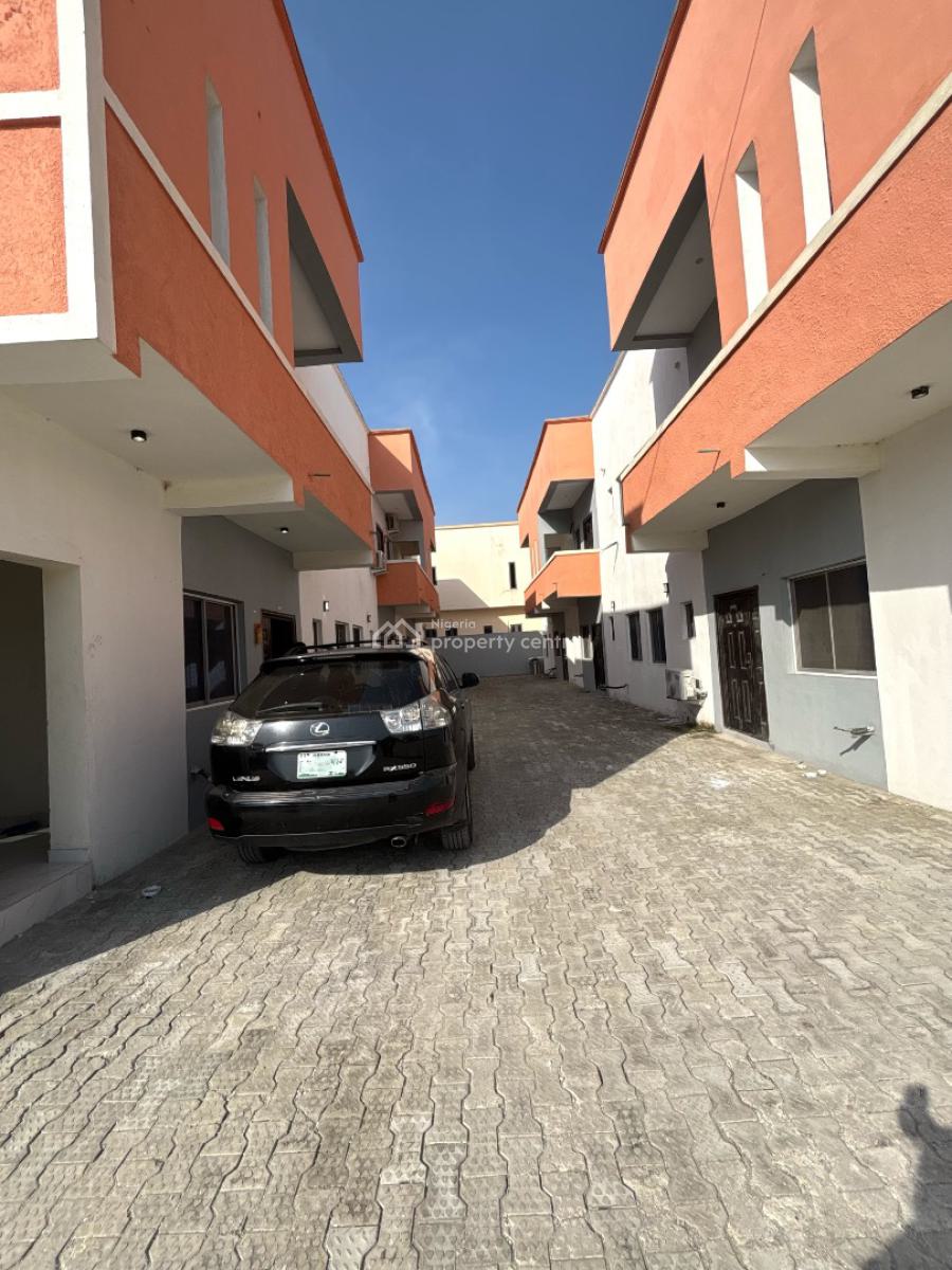 2 Bedroom Apartment, Abijo, Lekki, Lagos, Block of Flats for Sale