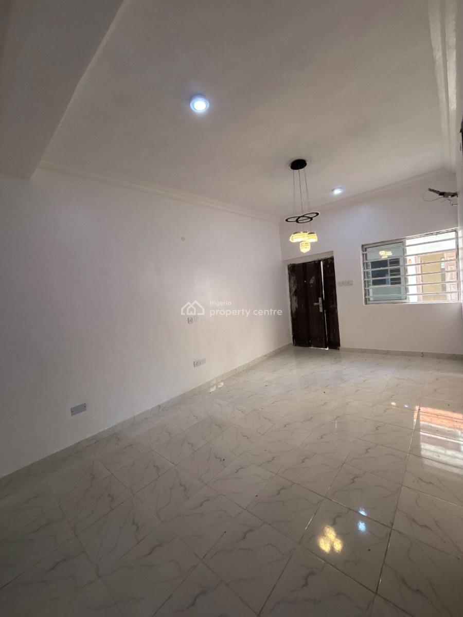 2 Bedroom Apartment, Abijo, Lekki, Lagos, Block of Flats for Sale