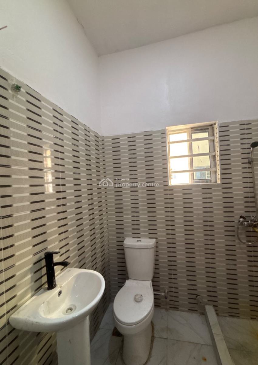 2 Bedroom Apartment, Abijo, Lekki, Lagos, Block of Flats for Sale
