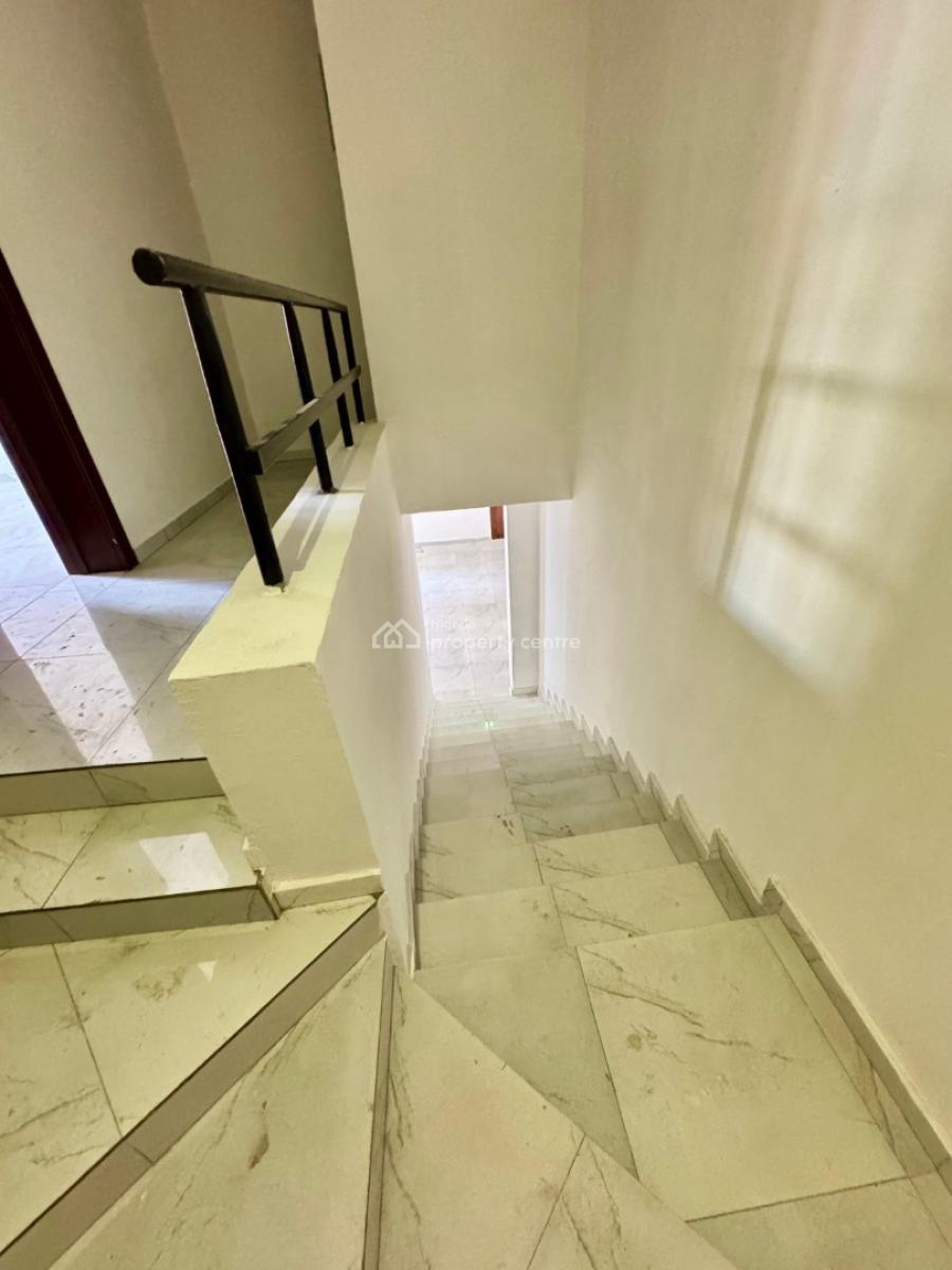 Luxury 3 Bedroom Maisonette, Lekki Phase 1, Lekki, Lagos, Flat / Apartment for Rent