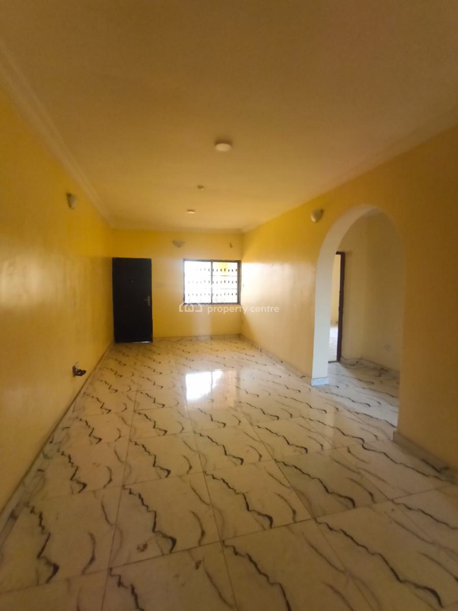 Newly Renovated Spacious 2 Bedroom Apartment, Sagamu, Ogun, Flat / Apartment for Rent