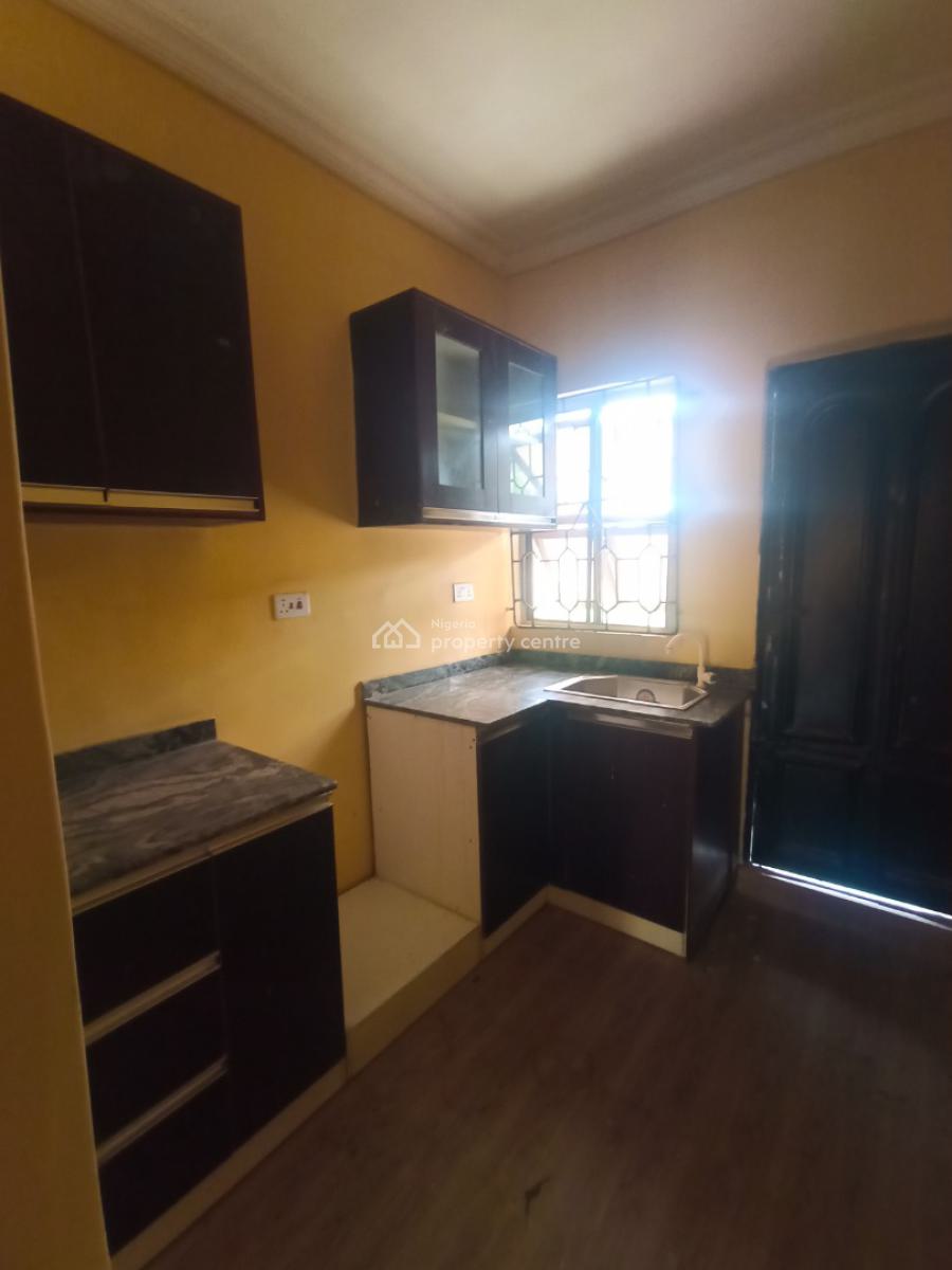 Newly Renovated Spacious 2 Bedroom Apartment, Sagamu, Ogun, Flat / Apartment for Rent