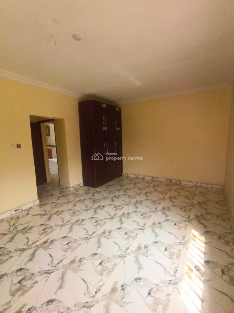 Newly Renovated Spacious 2 Bedroom Apartment, Sagamu, Ogun, Flat / Apartment for Rent