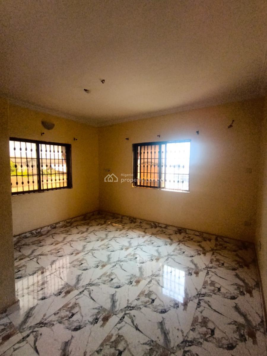 Newly Renovated Spacious 2 Bedroom Apartment, Sagamu, Ogun, Flat / Apartment for Rent