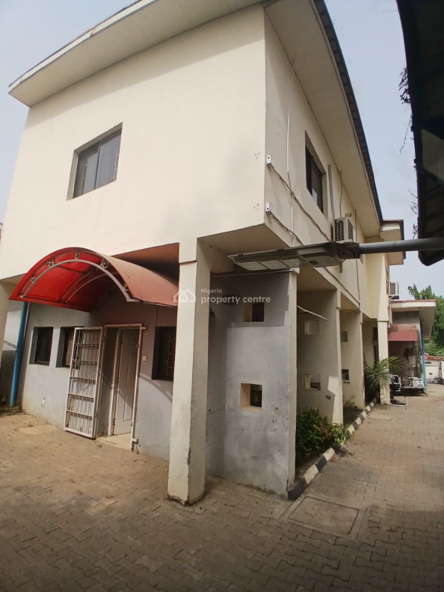 4 Bedroom Semi Detached Duplex with 2 Bedroom Bq, Wuse 2, Abuja, Semi-detached Duplex for Rent