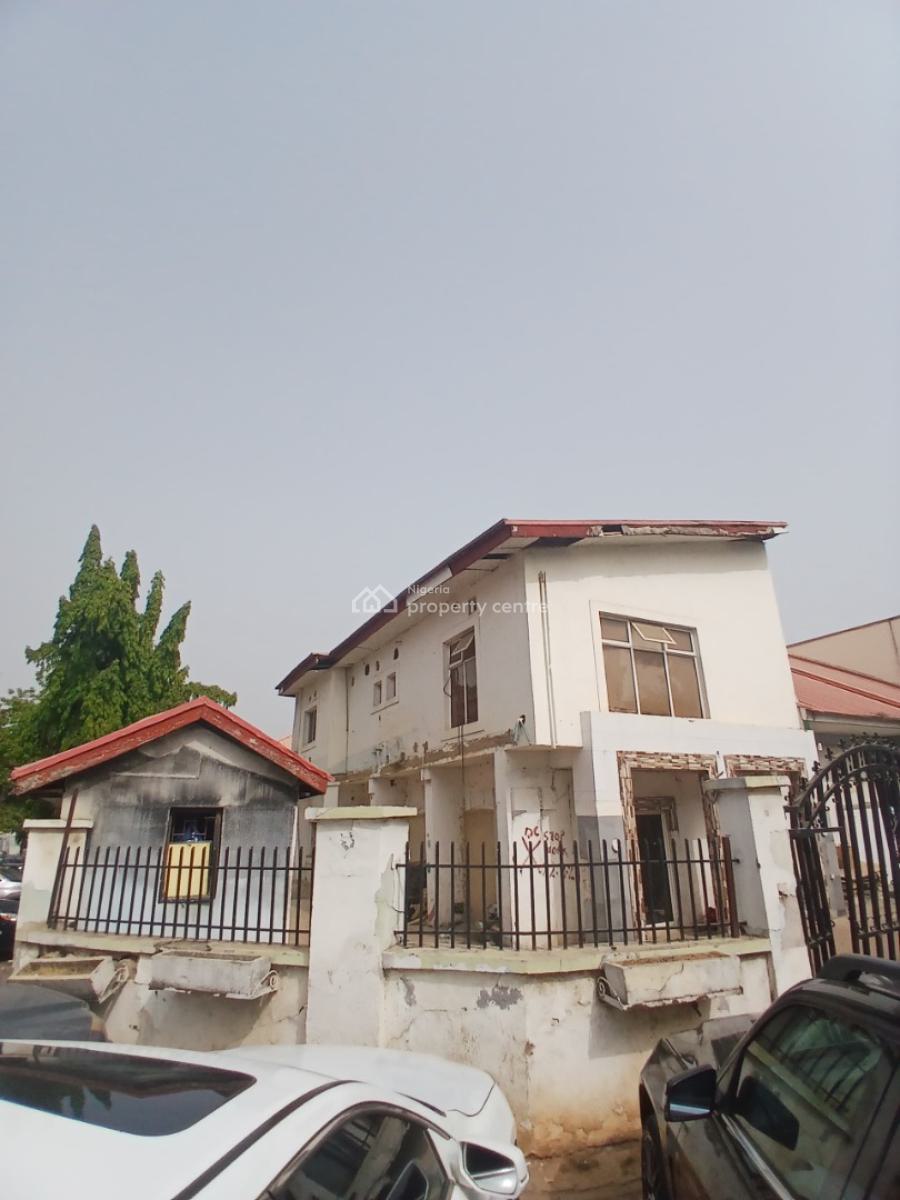 4 Bedroom Semi Detached Duplex with 2 Bedroom Bq, Wuse 2, Abuja, Semi-detached Duplex for Rent