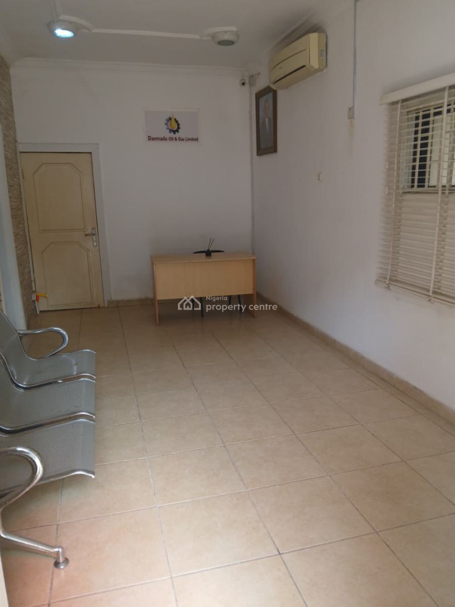 4 Bedroom Semi Detached Duplex with 2 Bedroom Bq, Wuse 2, Abuja, Semi-detached Duplex for Rent