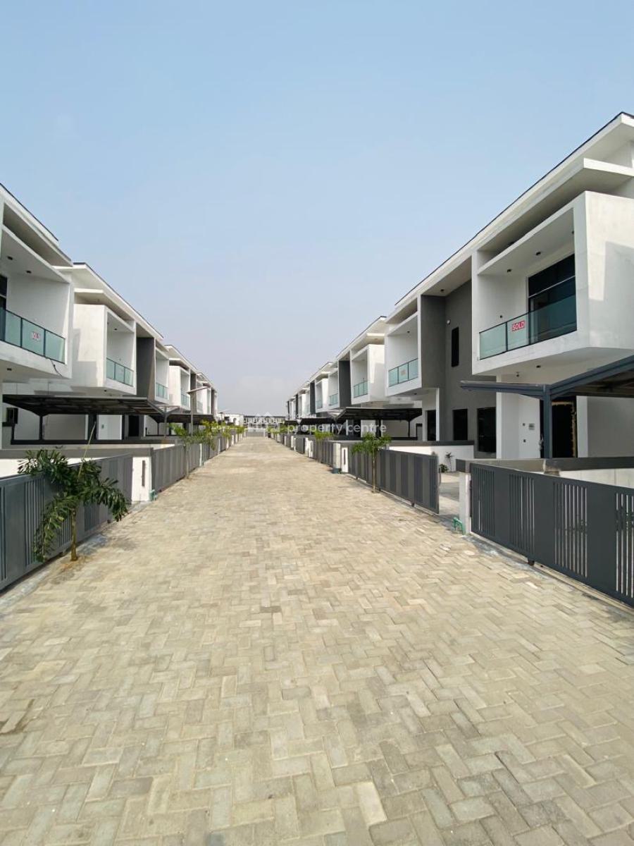 4 Bedroom Contemporary Design Duplex with 1 En-suite Bq, Gated Estate in Orchid Lekki Lagos, Lekki, Lagos, Detached Duplex for Sale