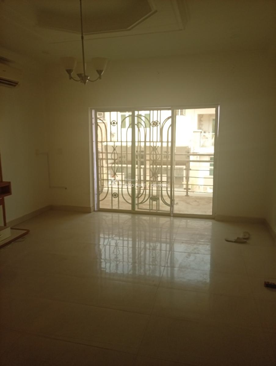 Spacious 3 Bedroom Terraced Duplex with a Bq, Asokoro District, Abuja, Terraced Duplex for Rent