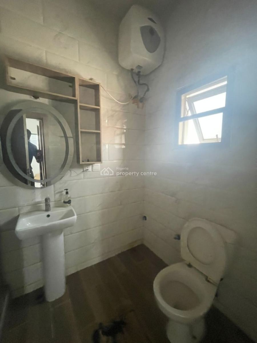 Spacious 3 Bedroom Apartment with Excellent Facilities, Conservation Road, Lekki, Lagos, Flat / Apartment for Rent