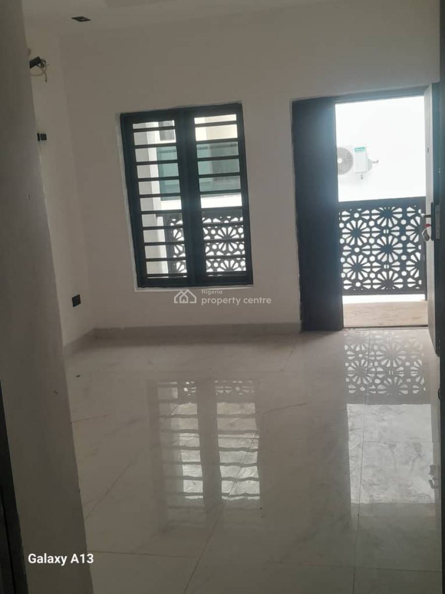Newly Built 3 Bedroom Flat, Maryland, Lagos, Flat / Apartment for Rent
