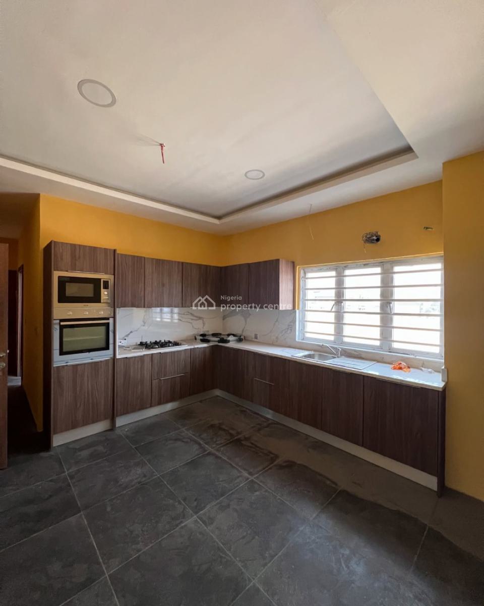 Well Built 3 Bedroom Apartment with En-suite Rooms, Ikate, Lekki, Lagos, Flat / Apartment for Rent