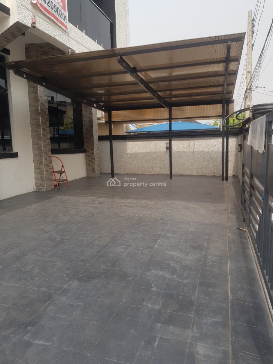 Luxury 5 Bedroom Terrace Duplex with Excellence Facilities, Chevron Drive, Lekki, Lagos, Terraced Duplex for Sale