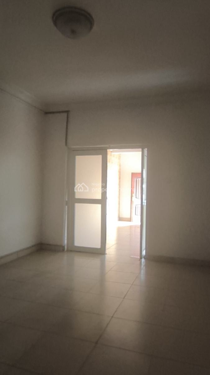 Massive 3 Bedroom Flat, 2 Living Rooms , + Office Space, Oniru, Victoria Island (vi), Lagos, Flat / Apartment for Rent