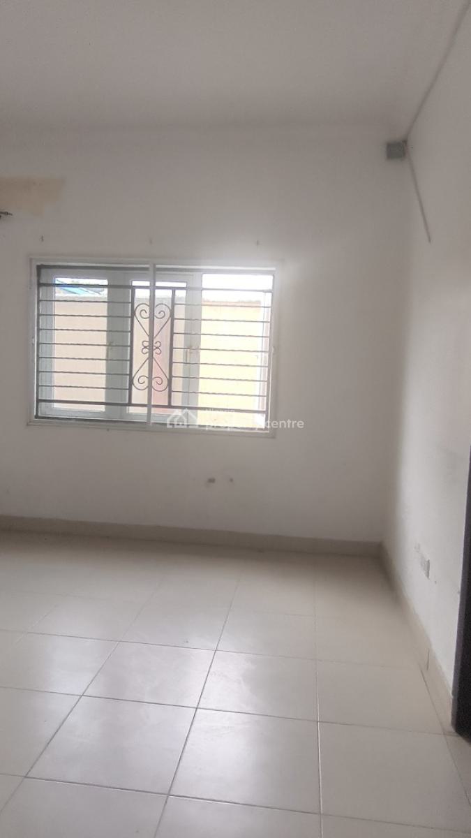 Massive 3 Bedroom Flat, 2 Living Rooms , + Office Space, Oniru, Victoria Island (vi), Lagos, Flat / Apartment for Rent