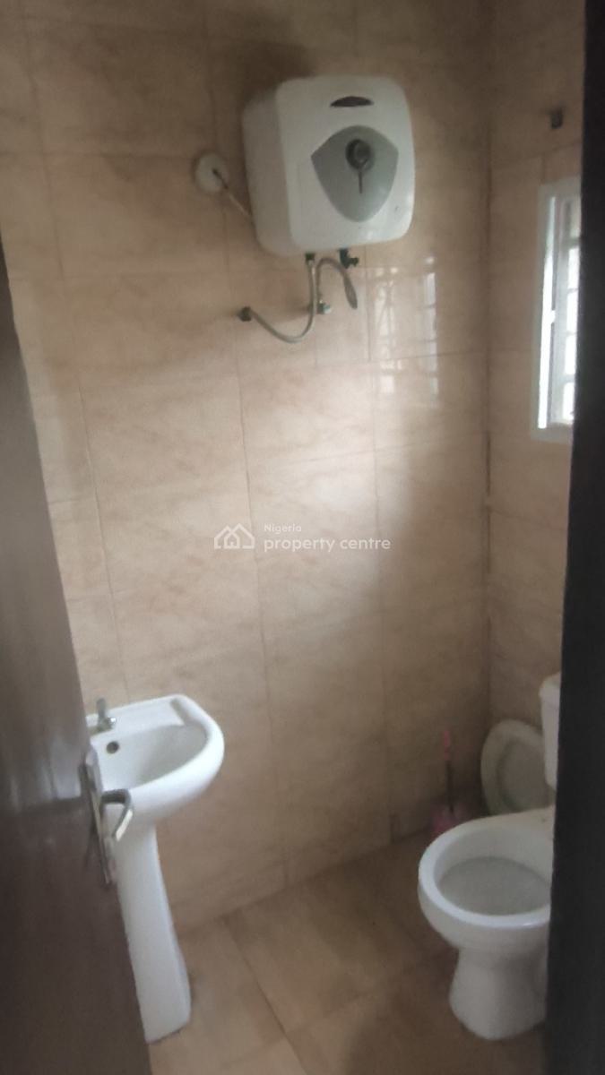 Massive 3 Bedroom Flat, 2 Living Rooms , + Office Space, Oniru, Victoria Island (vi), Lagos, Flat / Apartment for Rent