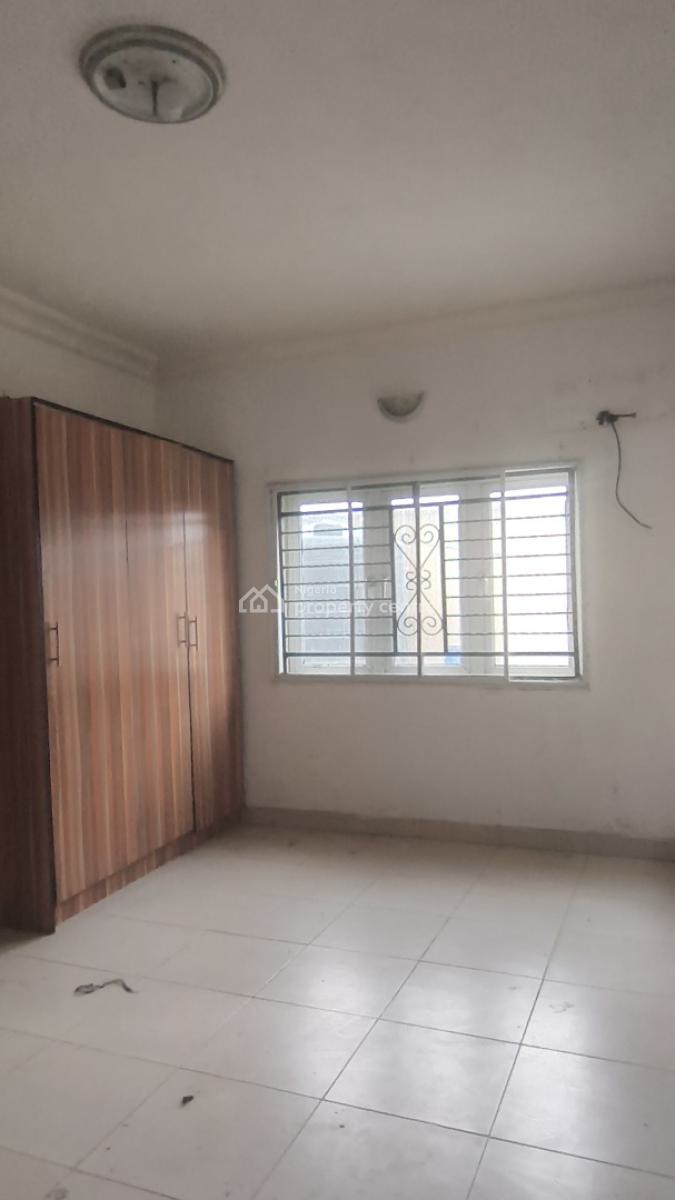 Massive 3 Bedroom Flat, 2 Living Rooms , + Office Space, Oniru, Victoria Island (vi), Lagos, Flat / Apartment for Rent