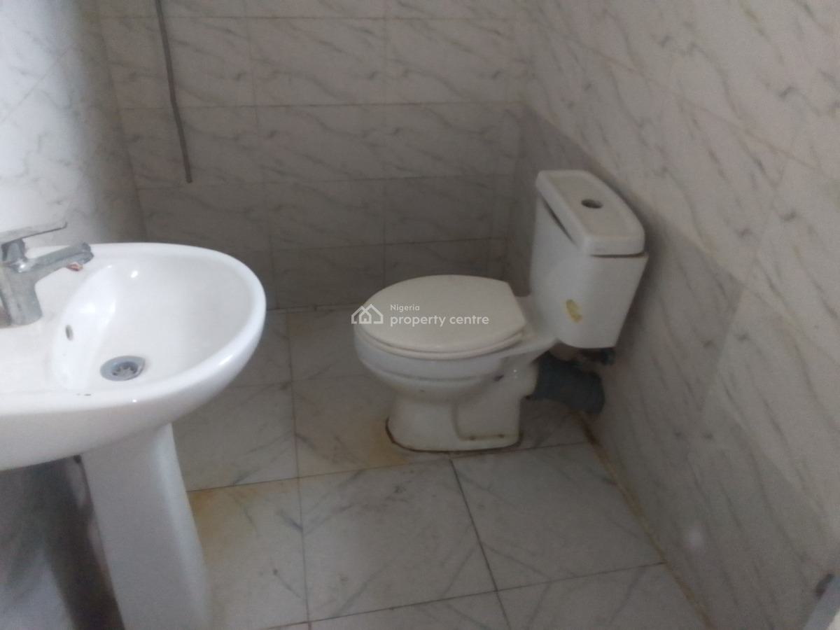 Spacious Luxury 2 Bedroom Flat with Excellent Features, Ogombo, Ajah, Lagos, Flat / Apartment for Rent