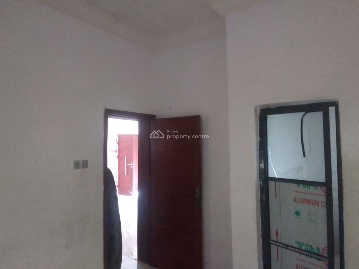 Spacious Luxury 2 Bedroom Flat with Excellent Features, Ogombo, Ajah, Lagos, Flat / Apartment for Rent