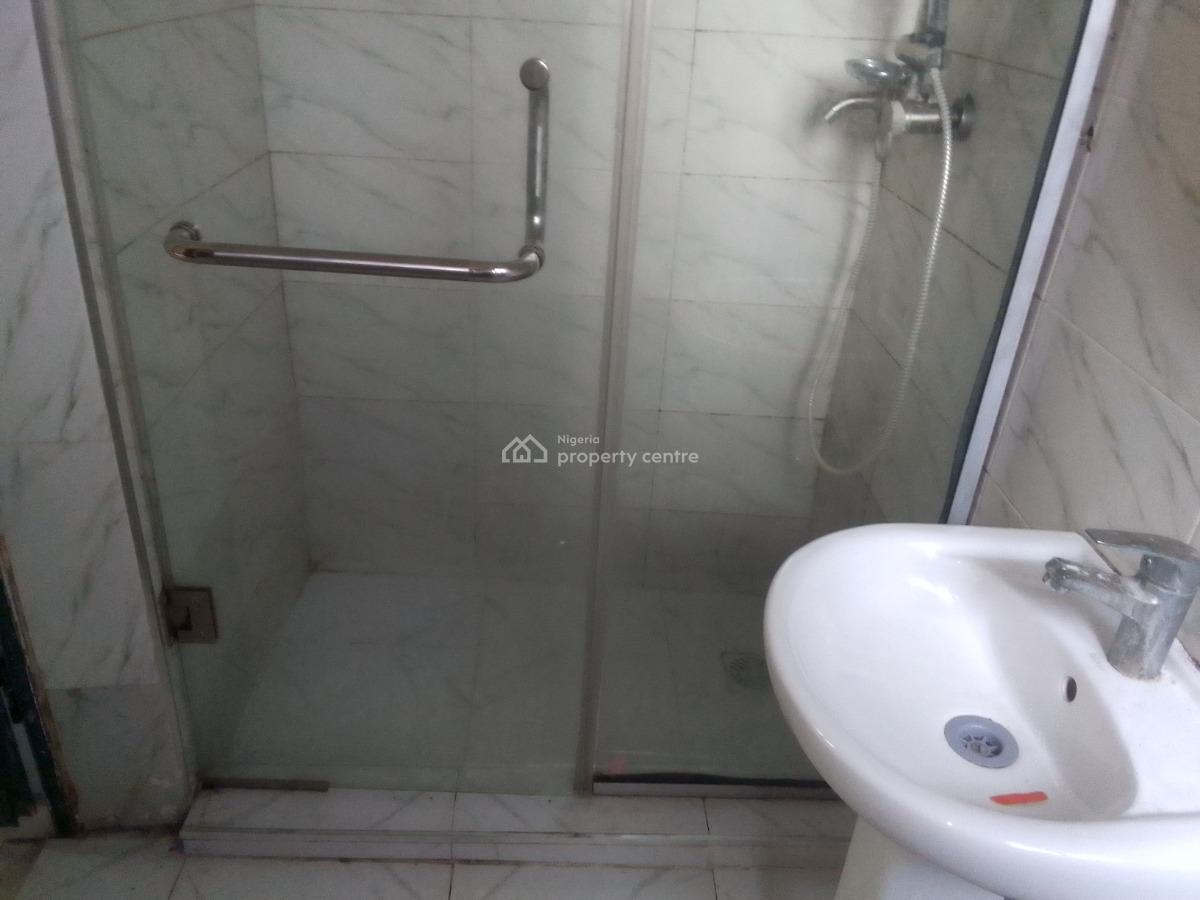 Spacious Luxury 2 Bedroom Flat with Excellent Features, Ogombo, Ajah, Lagos, Flat / Apartment for Rent