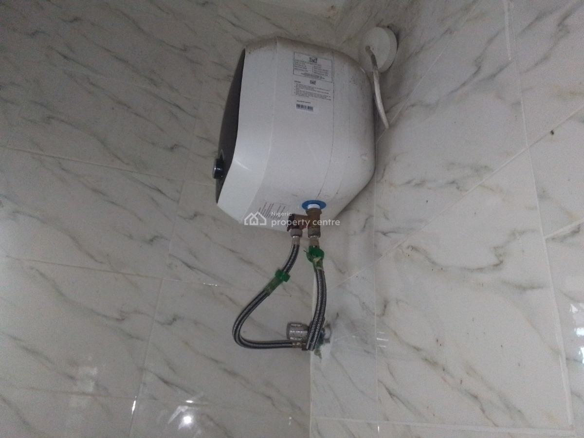 Spacious Luxury 2 Bedroom Flat with Excellent Features, Ogombo, Ajah, Lagos, Flat / Apartment for Rent