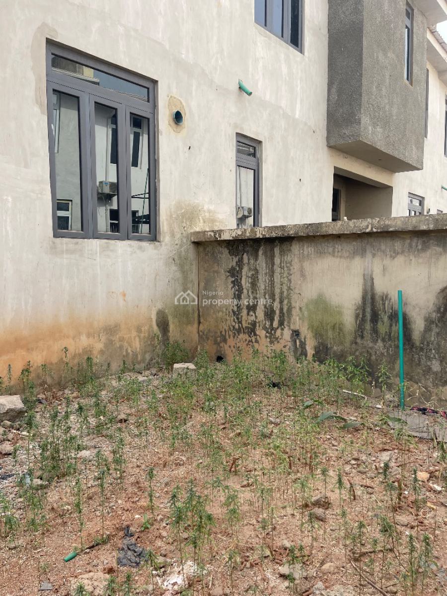 3 Bedrooms Terrace Duplex with 1 Room Bq, Dantata Estate, Gwarinpa, Abuja, Terraced Duplex for Sale