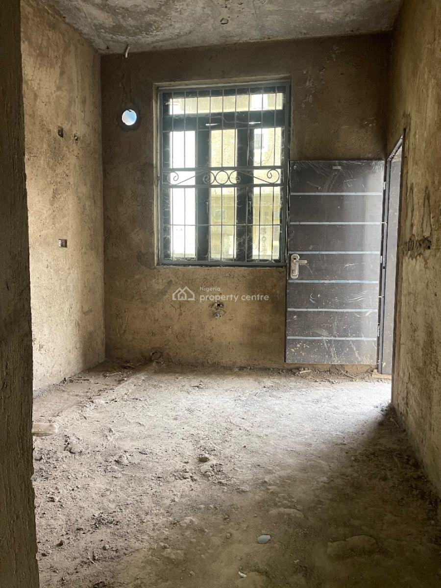 3 Bedrooms Terrace Duplex with 1 Room Bq, Dantata Estate, Gwarinpa, Abuja, Terraced Duplex for Sale