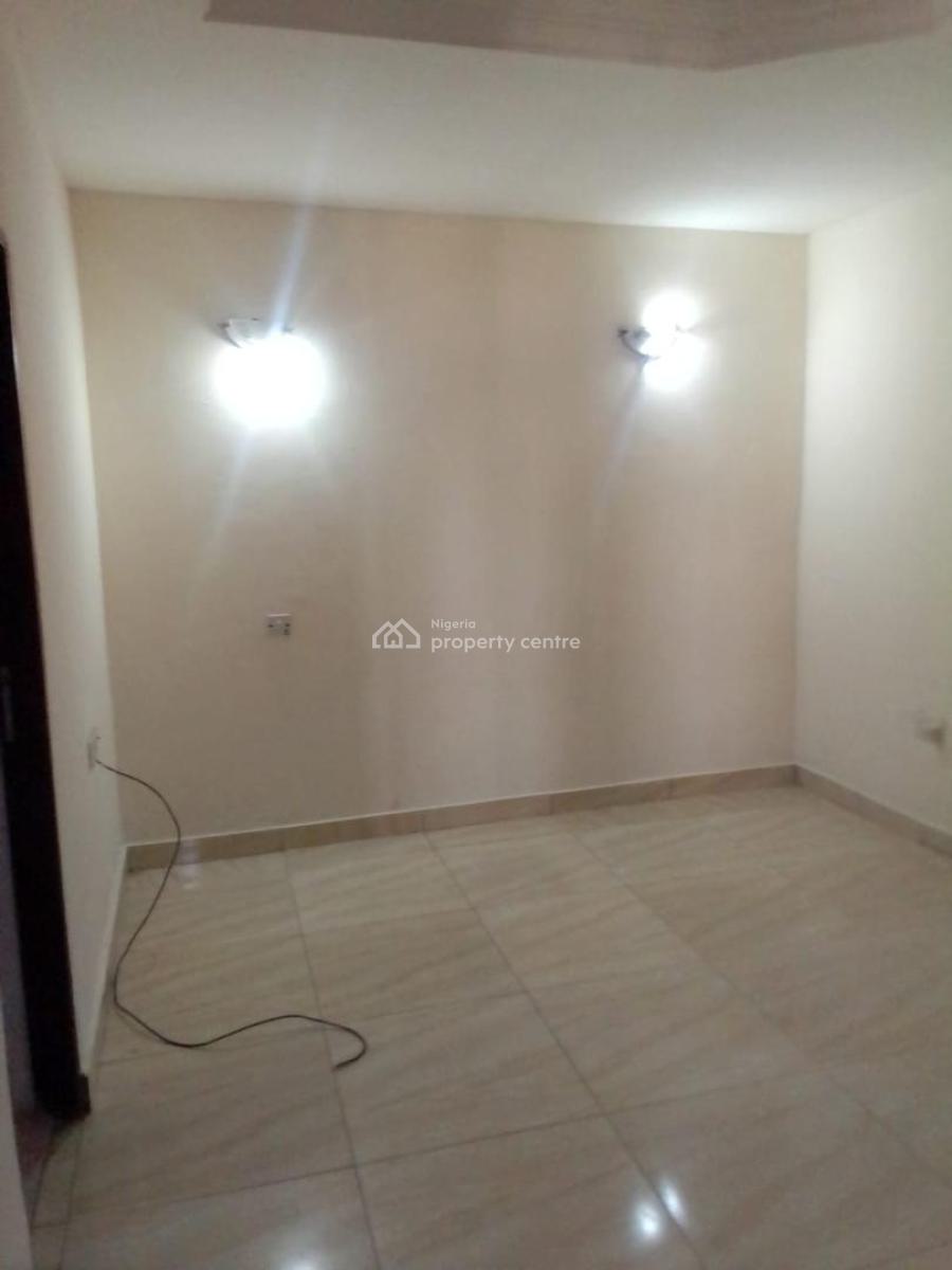 Specious 2 Bedroom Flat, Oral Estate By Chevron, Ikota, Lekki, Lagos, Flat / Apartment for Rent