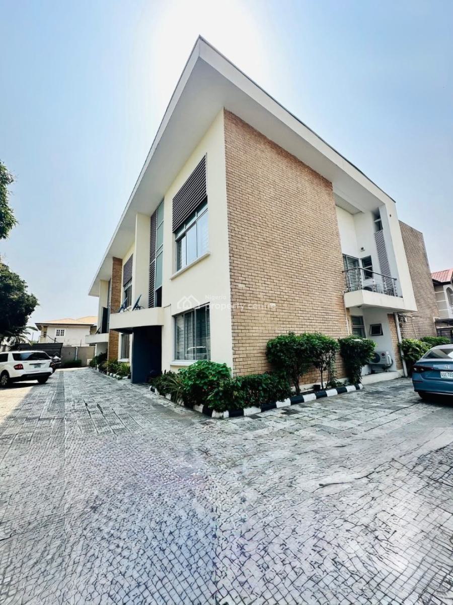 Spacious 4 Bedroom Terrace Duplex with Bq, Lekki Phase 1, Lekki, Lagos, Terraced Duplex for Rent