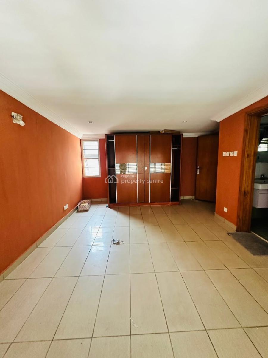 Spacious 4 Bedroom Terrace Duplex with Bq, Lekki Phase 1, Lekki, Lagos, Terraced Duplex for Rent