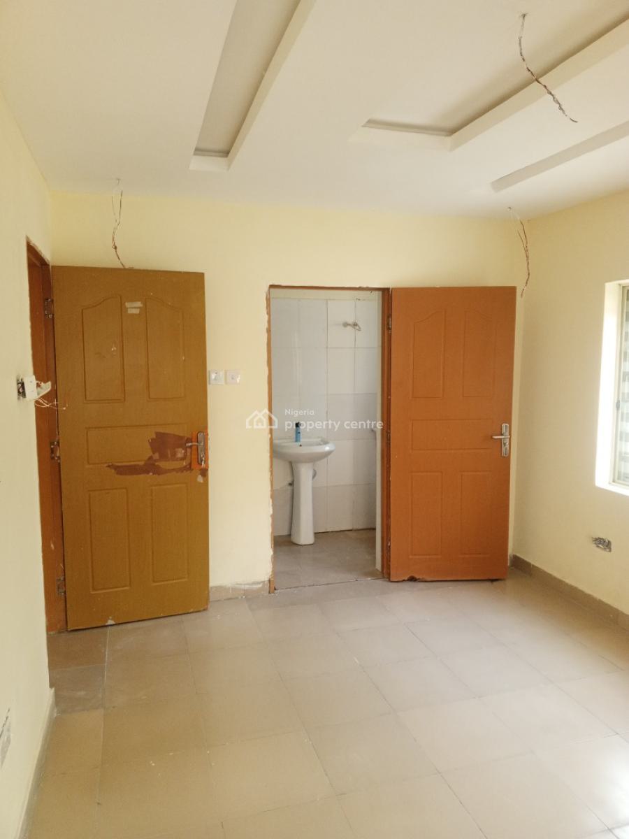 Luxury 3 Bedroom Semi Detached House with Bq in a Secured Estate, Chois Oasis Estate, Abijo, Lekki, Lagos, Semi-detached Duplex for Sale