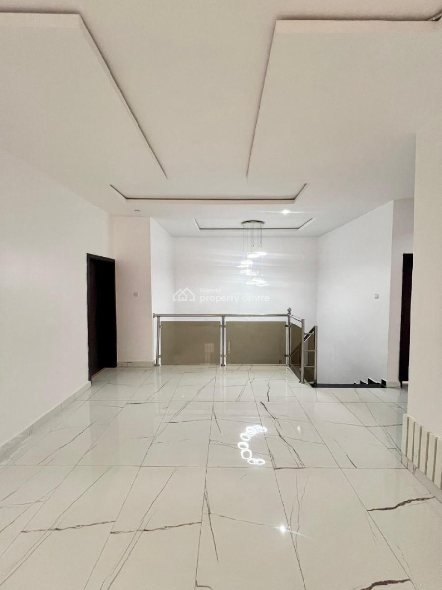 Four Bedroom Detached House with 1 Room Bq at Bakare Estate Agungi, Bakare Estate, Agungi, Lekki, Lagos, Detached Duplex for Sale
