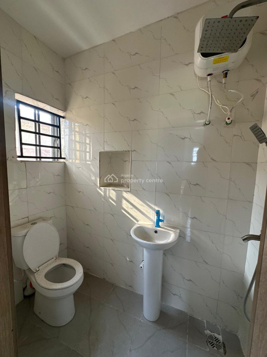 Spacious 3 Bedroom Apartment, Ikate, Lekki, Lagos, Flat / Apartment for Rent