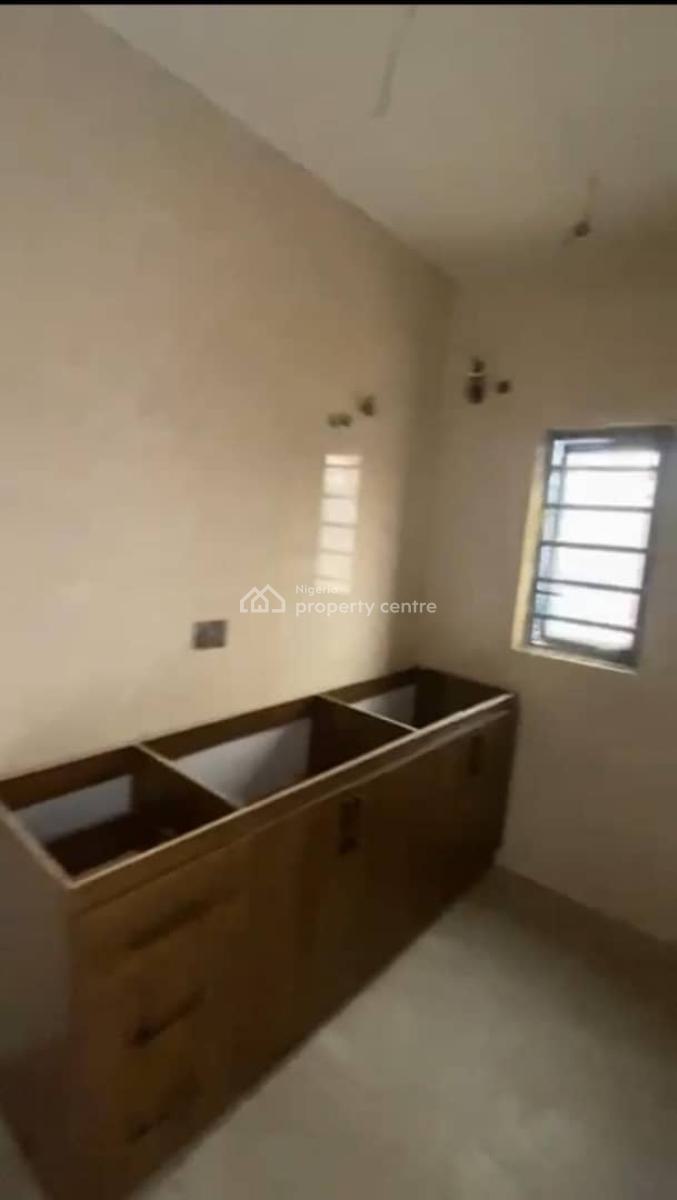 Lovely Sweet Mini Flat, Ilupeju, Lagos, Mini Flat (room and Parlour) for Rent